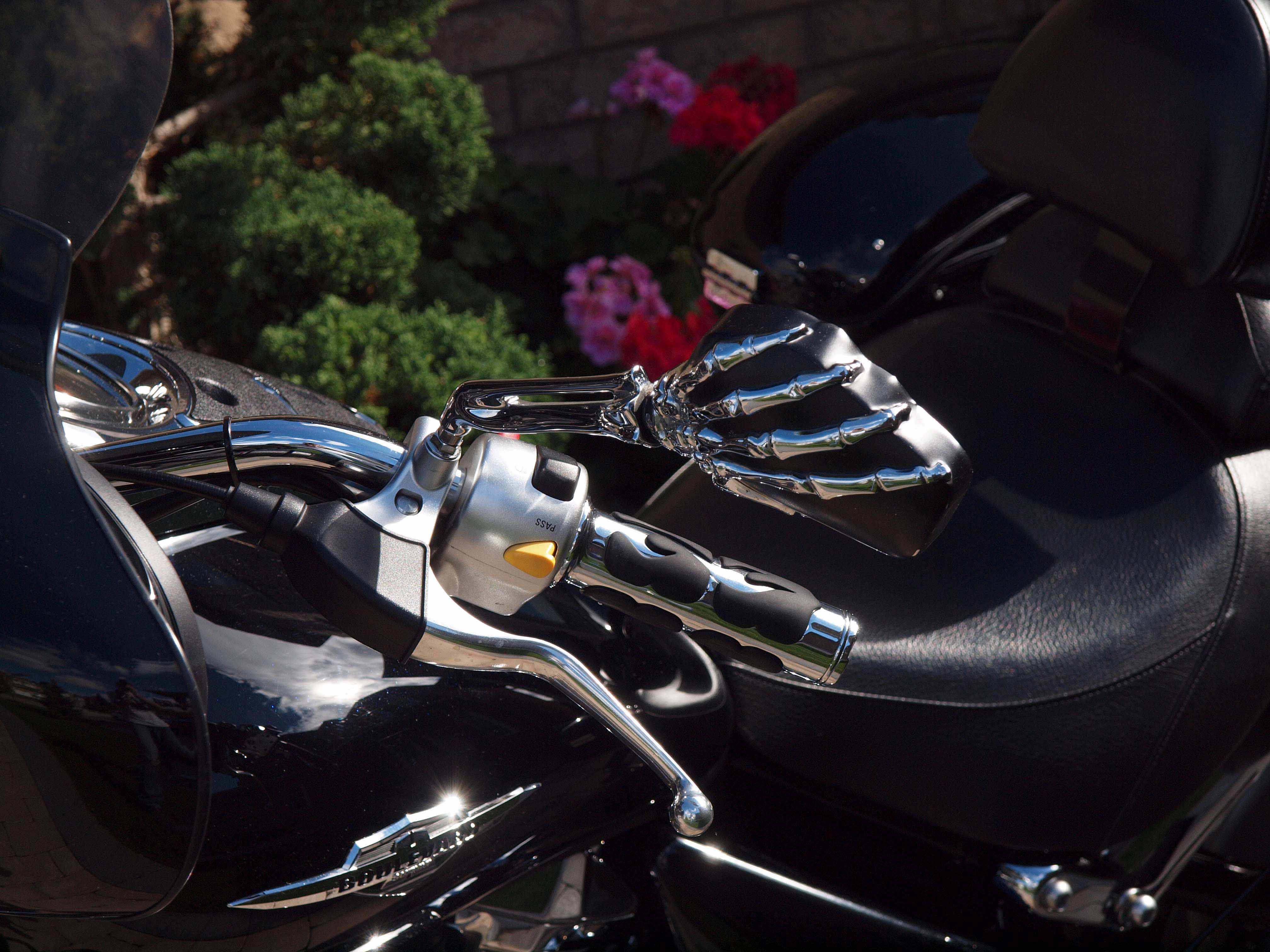 Suzuki C109R 2008 Black