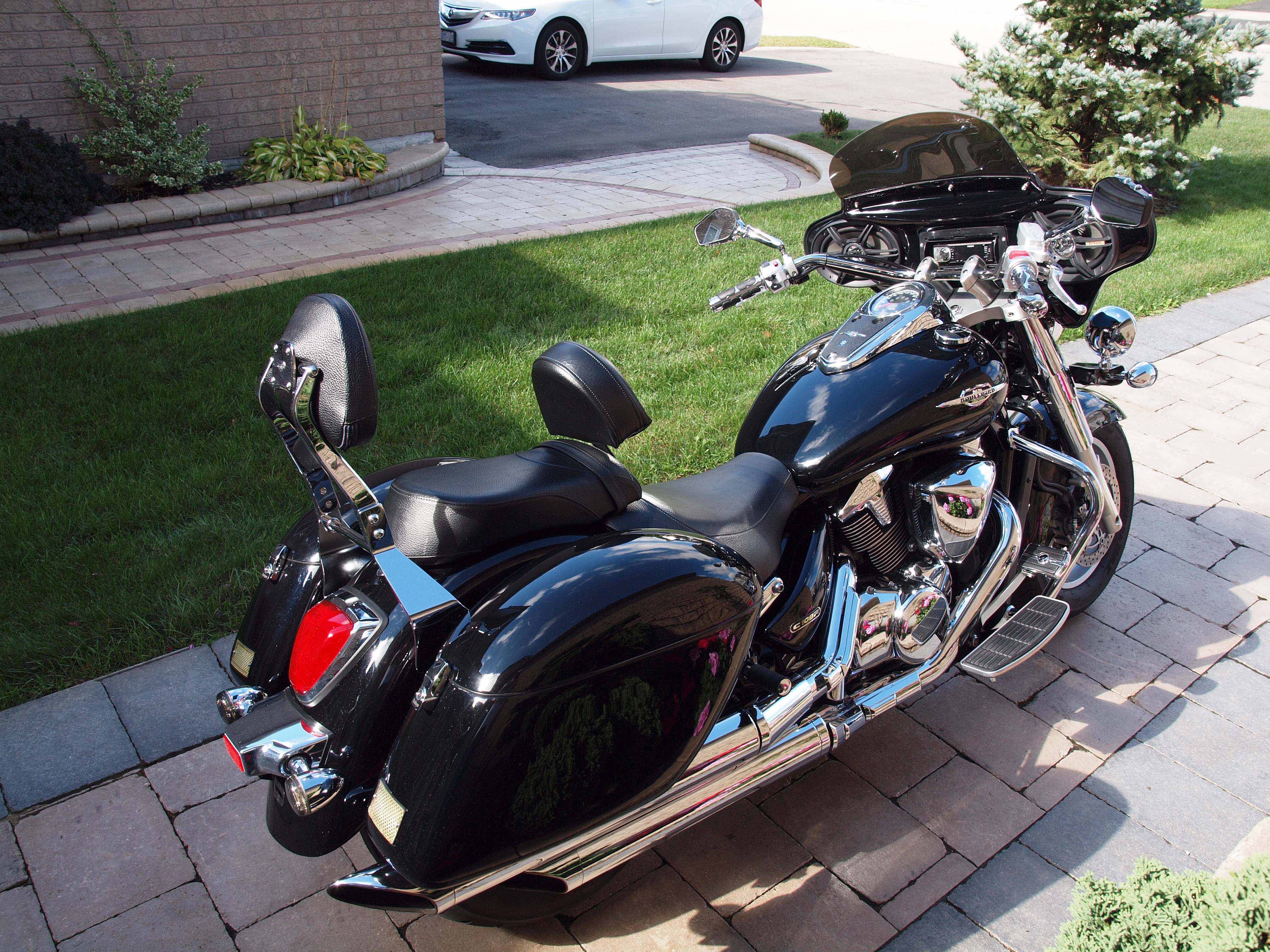 Suzuki C109R 2008 Black